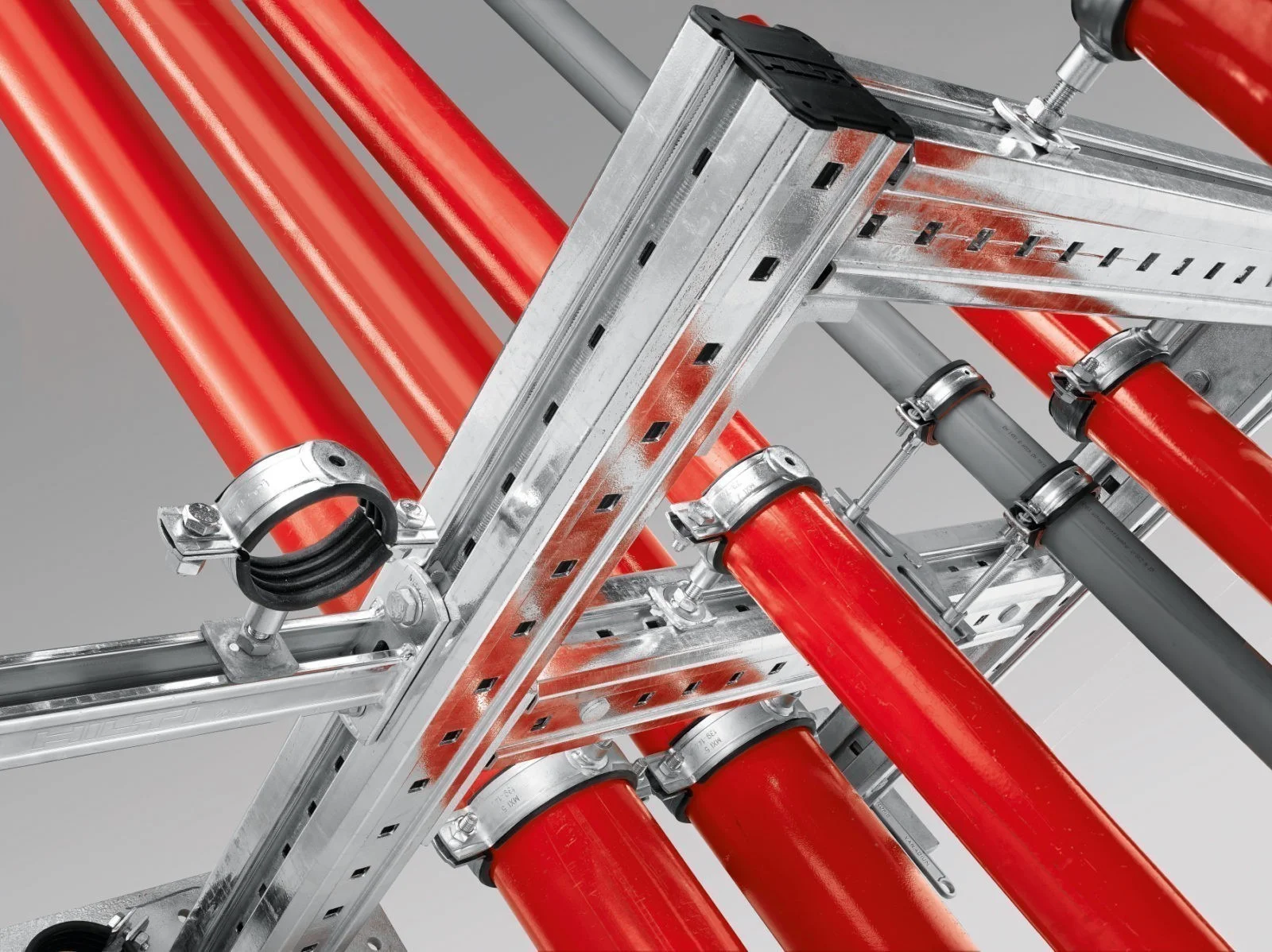 Точка опоры (обзор монтажных систем)
